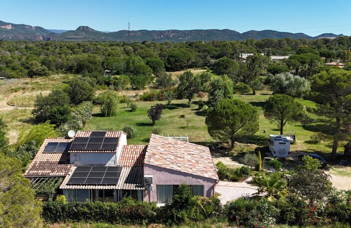 Maison lumineuse avec 2 appartements indépendants  Puget-sur-Argens — photo 2