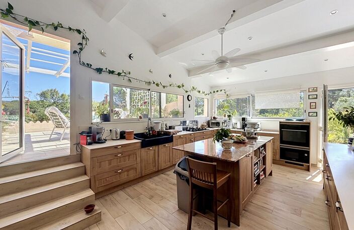 Maison lumineuse avec 2 appartements indépendants  Puget-sur-Argens — photo 4