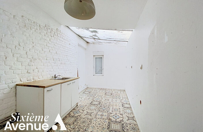 Local 57m² centre-ville — photo 4