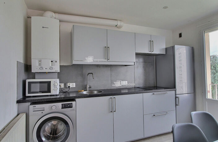 Appartement Saint Etienne 2 pièce(s) 43.75 m2 — photo 2