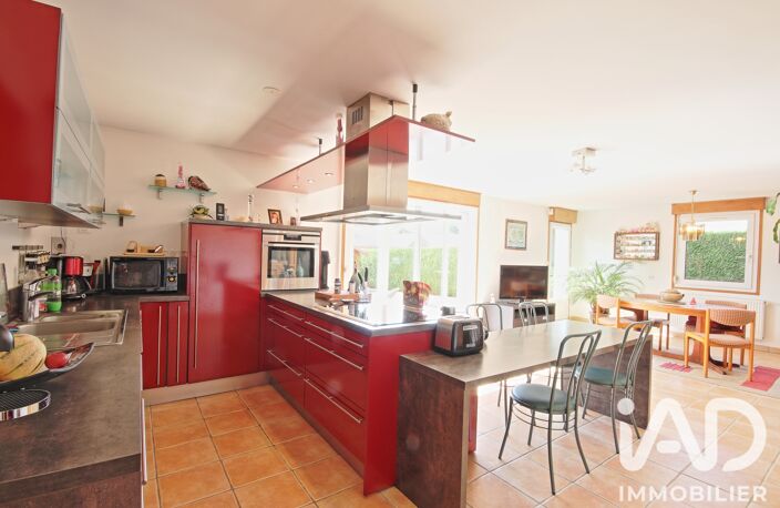 Vente Maison traditionnelle 6 pièces — photo 2