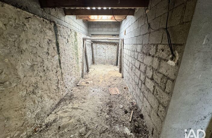 Location Garage 70 m&sup2; — photo 2