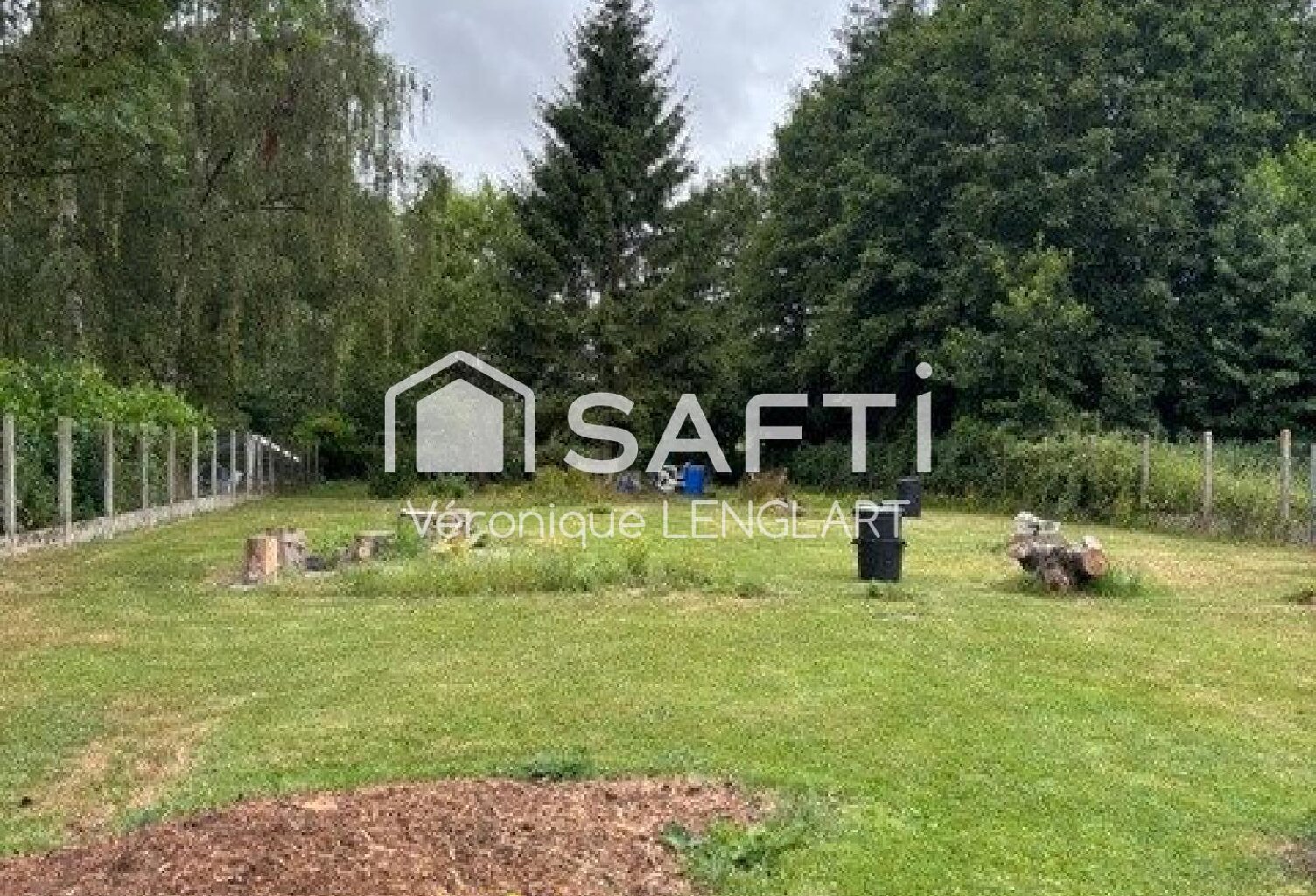 Très beau terrain en second rideau 1152 m2 constructible — photo 1