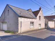 Maison de ville avec deux chambres et petite cour. — photo 2