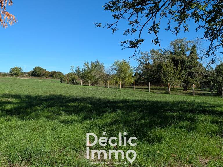 Mansle-les-Fontaines  Terrain à bâtir de 2 000 m²  Accès RN10 — photo 1