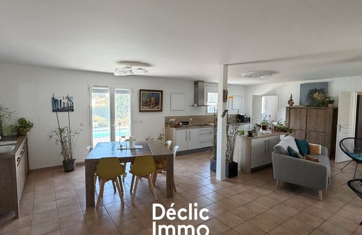 A VENDRE MAISON 8CH ROCHEFORT + GARAGE — photo 2