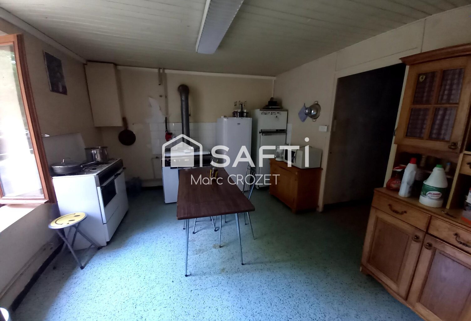 Haut beaujolais maison à finir de rénover — photo 1