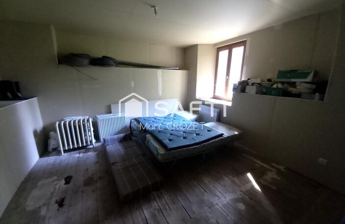 Haut beaujolais maison à finir de rénover — photo 3