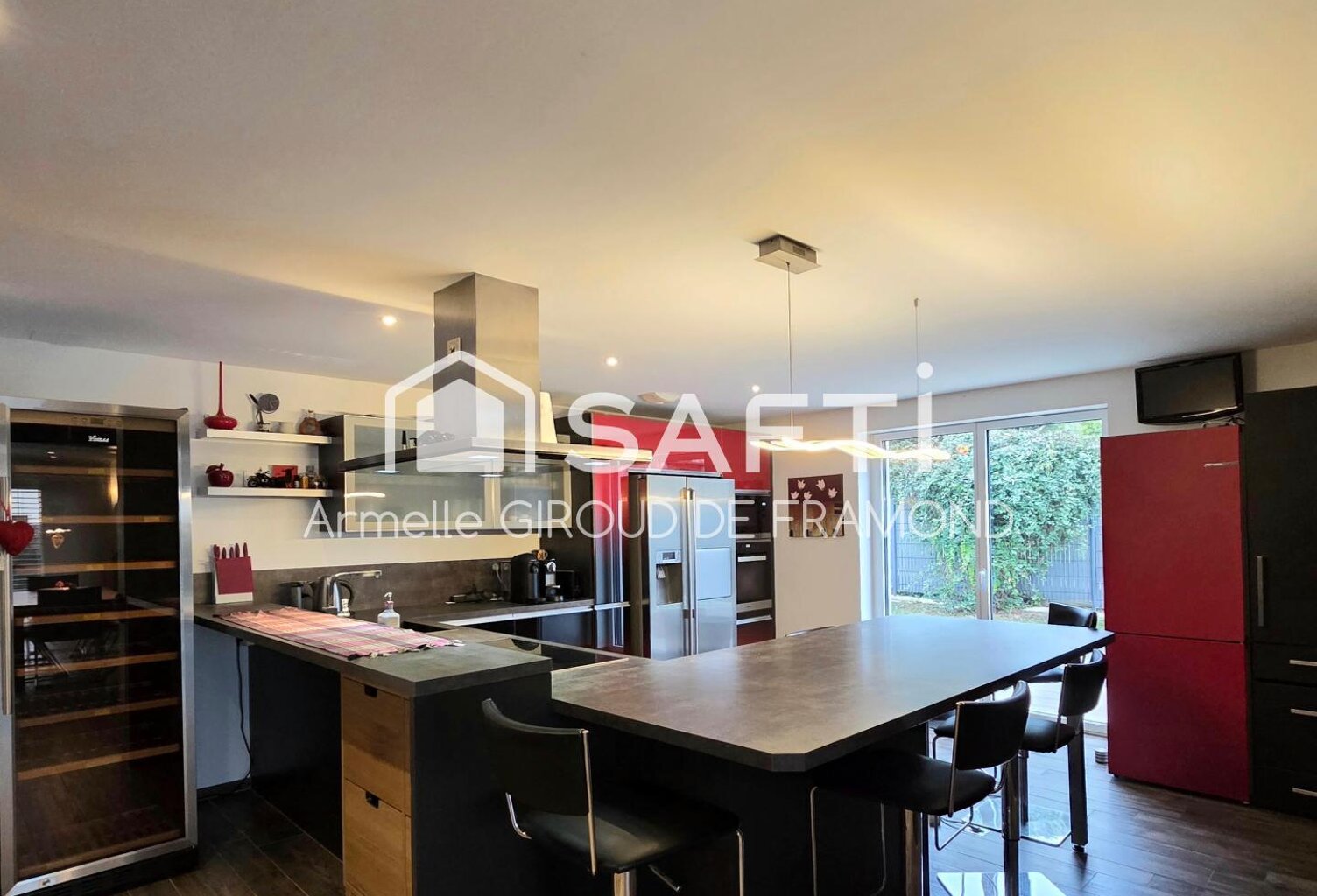 À BRUNSTATT-DIDENHEIM  VILLA D'ARCHITECTE  MEUBLÉE  239,18 m² | 7 pièces | Terrain de 8,66 ares. L'élégance contemporaine dans un cadre privilégié. — photo 1
