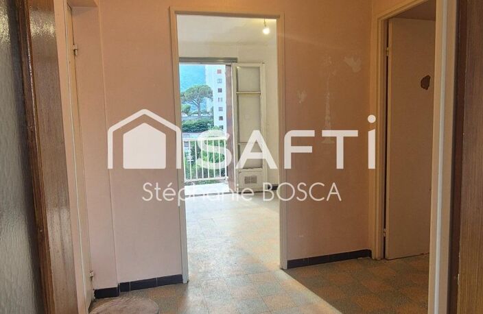 T3 de 68 m² A RENOVER — photo 4