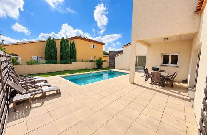 Piscine au sel, 4 chambres et terrasse de 72 m² — photo 3