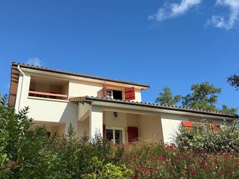 Maison de charme avec très grand terrain — photo 1