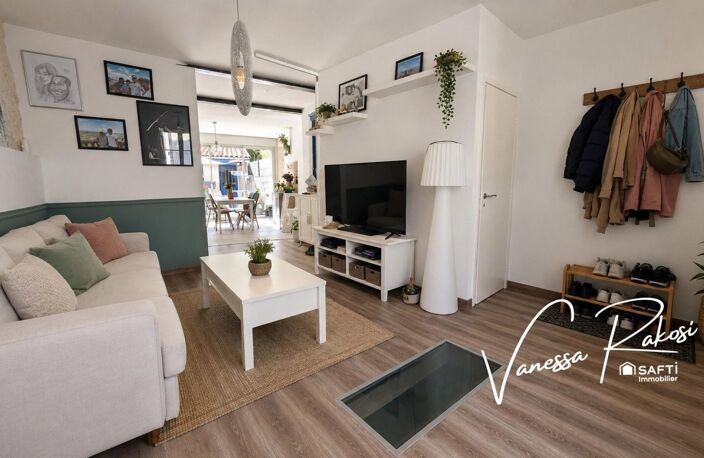 Maison en pierre rénovée à Saint-Vivien, avec jardin, terrasse, 3 chambres et bureau, proche commodités. — photo 2