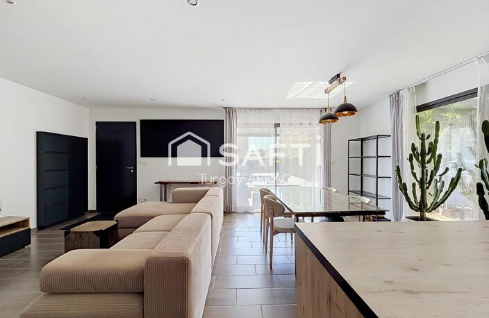 Maison de plain-pied avec piscine, 3 ch et garage — photo 4