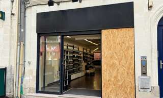 Commerce  77 m² à louer à Tours (37000)