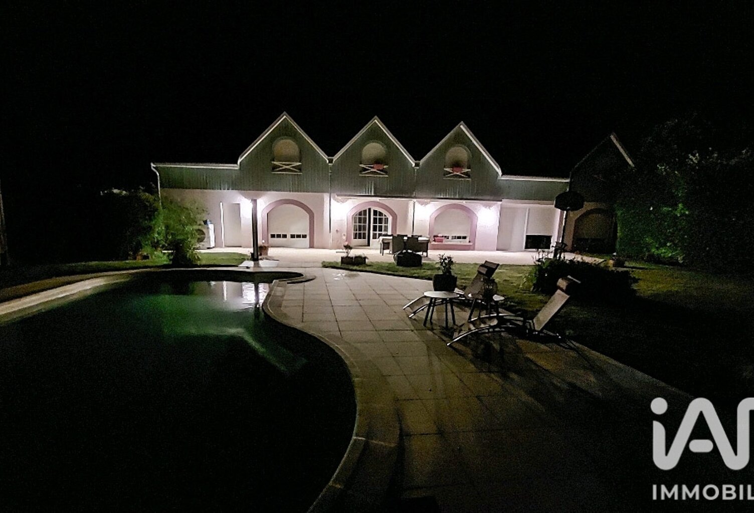 Vente Maison traditionnelle 10 pièces — photo 1