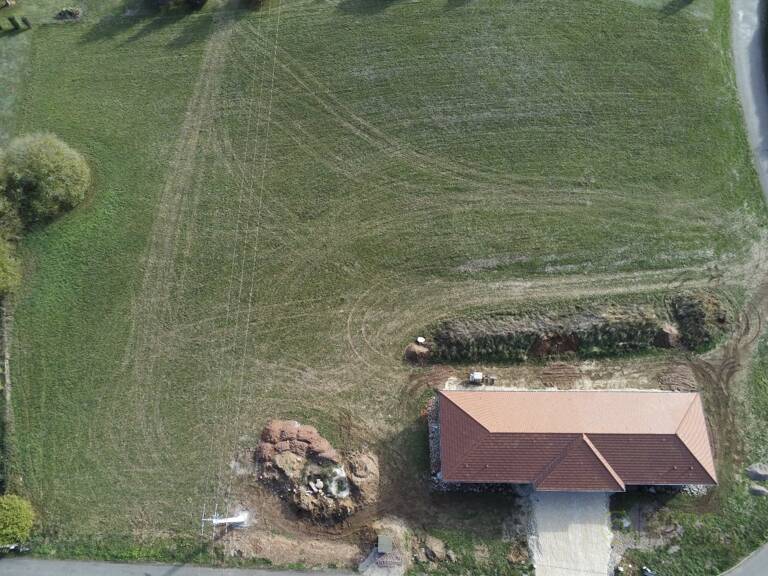 Terrain — photo 1