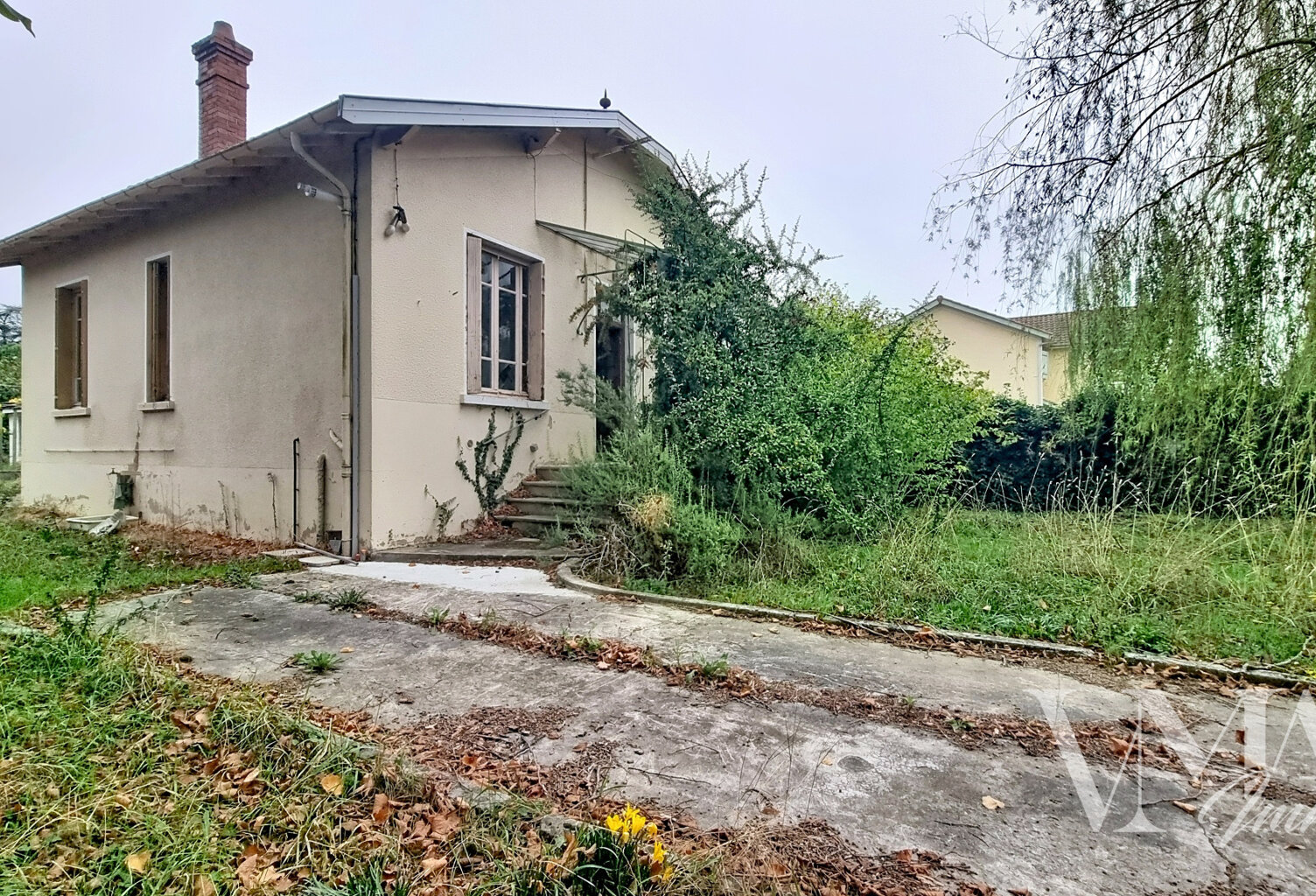 BEYNOST   MAISON À RÉNOVER   BEAU POTENTIEL — photo 1