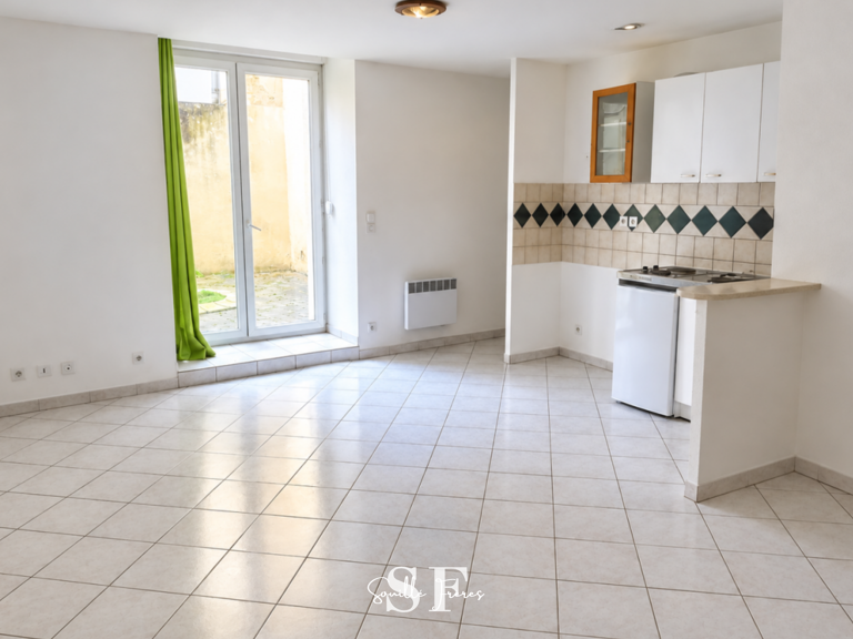 AGEN - APPARTEMENT - 55.80 m2 - 3 PIECES — photo 1