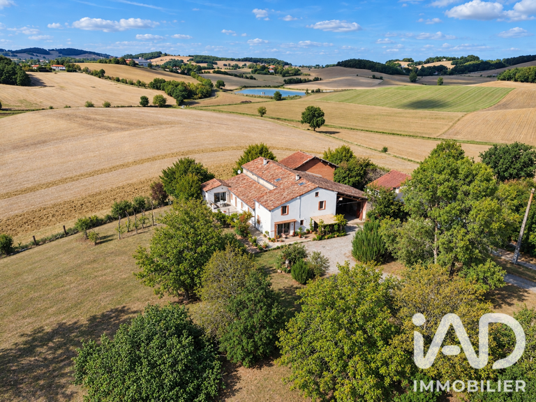 Vente Maison/villa 10 pièces — photo 1