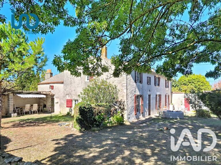 Vente Maison de campagne 7 pièces — photo 1