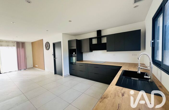 Vente Maison/villa 4 pièces — photo 2