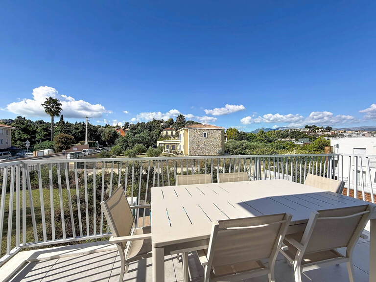 Villeneuve-Loubet Plage   À vendre, superbe 2 pièces en dern — photo 1