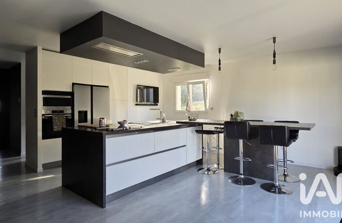 Vente Maison/villa 7 pièces — photo 3