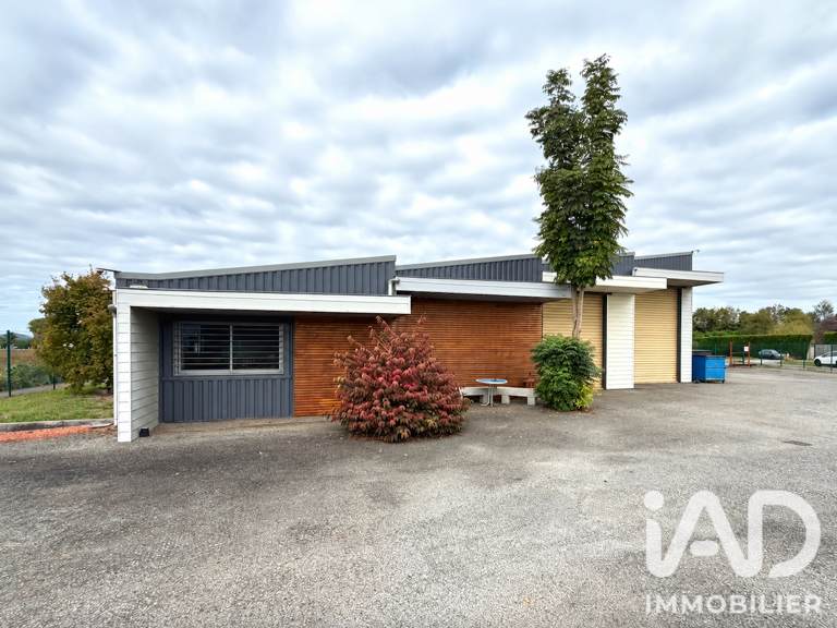 Vente Boutique/Local commercial 211 m&sup2; — photo 1