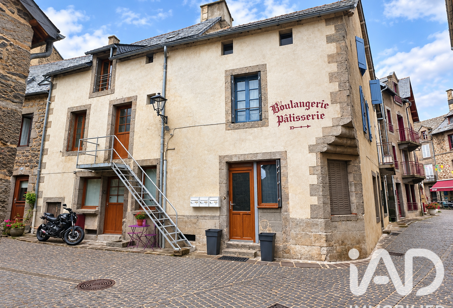 Vente Immeuble 179 m&sup2; — photo 1