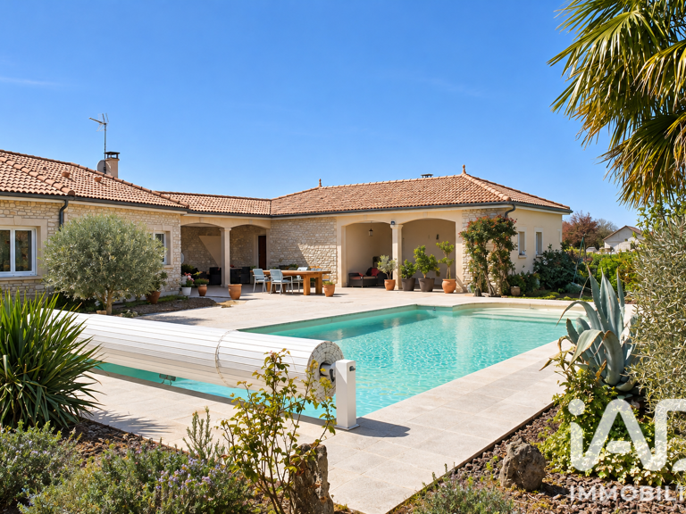 Vente Maison/villa 6 pièces — photo 1