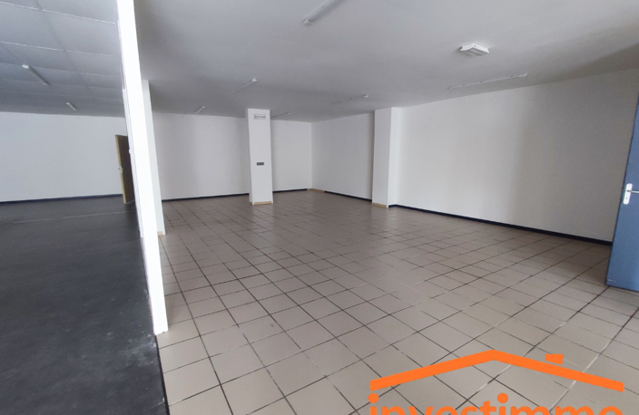 Murs commerciaux / Entrepôt 800 m2 Boulogne sur Mer — photo 3
