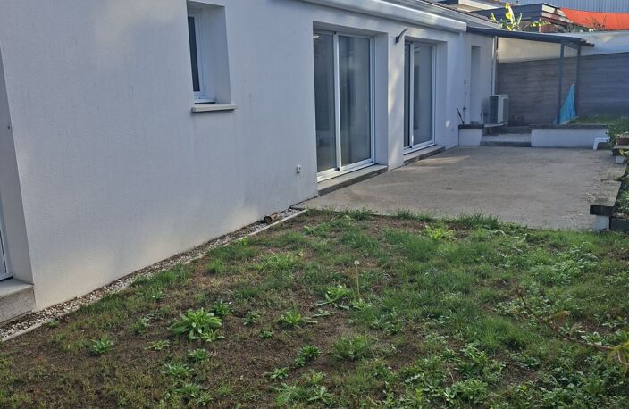 Vente Maison/villa 3 pièces — photo 2