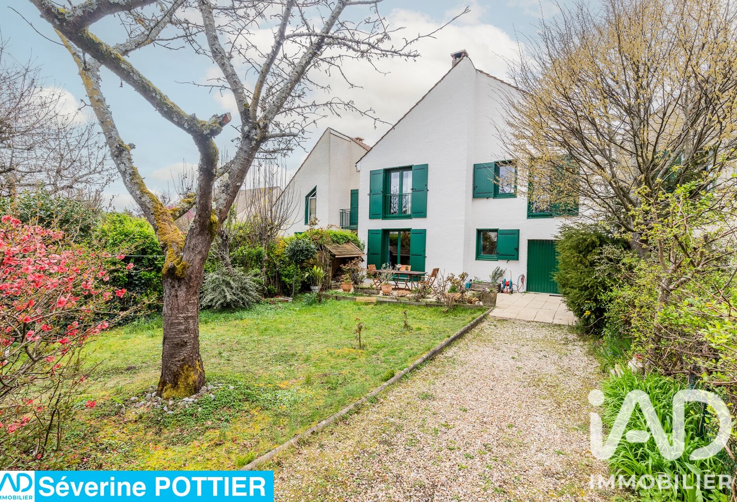 Vente Maison/villa 8 pièces — photo 1
