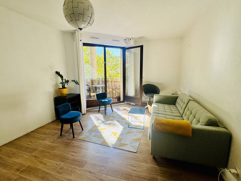 T5 meublé Soupetard — photo 1