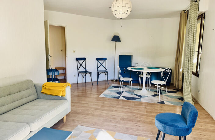 T5 meublé Soupetard — photo 3