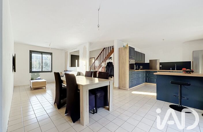 Vente Maison traditionnelle 6 pièces — photo 3