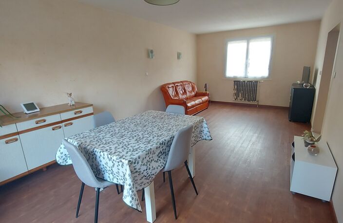 Vente Maison/villa 4 pièces — photo 2