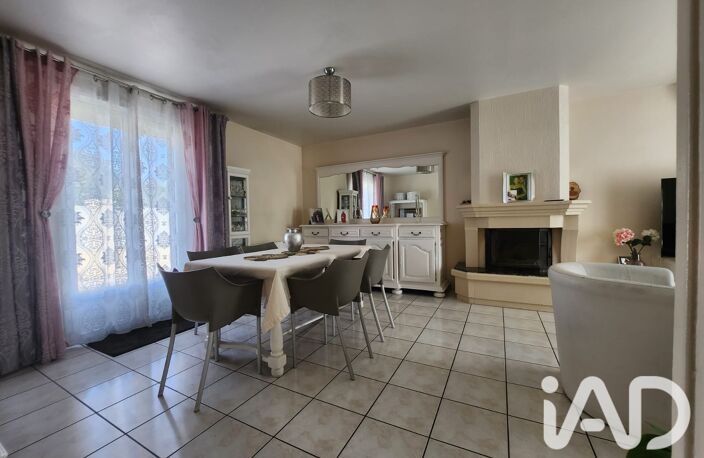 Vente Maison traditionnelle 6 pièces — photo 3