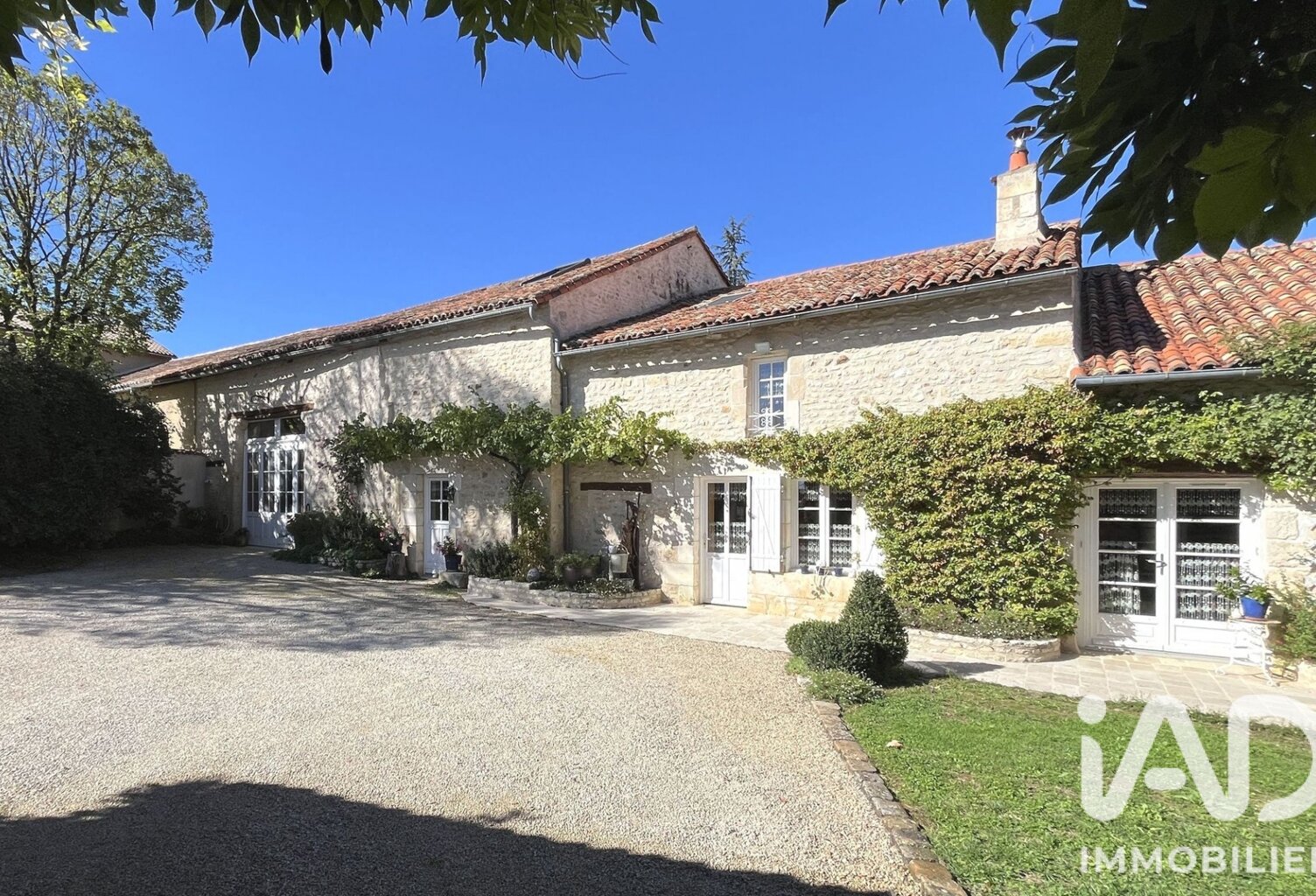 Vente Maison/villa 10 pièces — photo 1