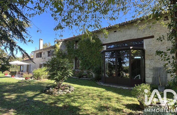 Vente Maison/villa 10 pièces — photo 3