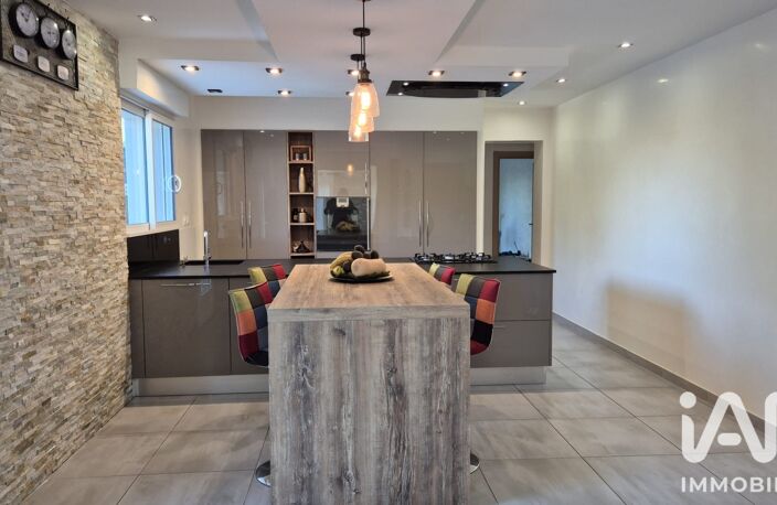 Vente Maison traditionnelle 8 pièces — photo 2