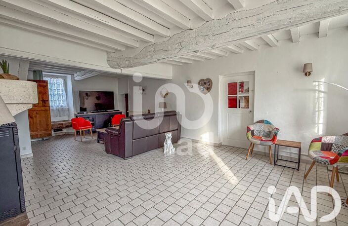 Vente Maison/villa 8 pièces — photo 2