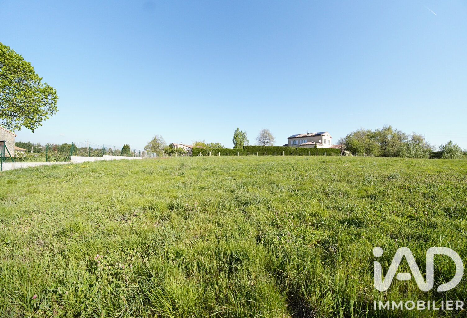 Vente Terrain 805 m&sup2; — photo 1