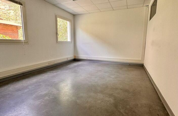 Location Bureaux 55 m&sup2; — photo 2