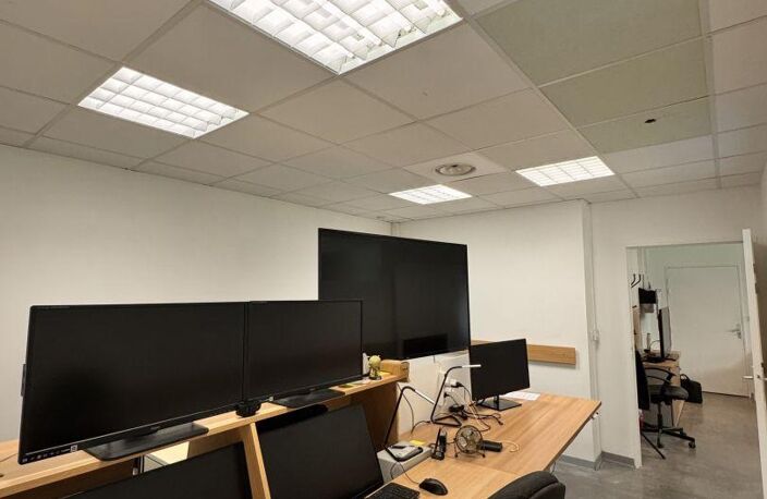 Location Bureaux 55 m&sup2; — photo 4