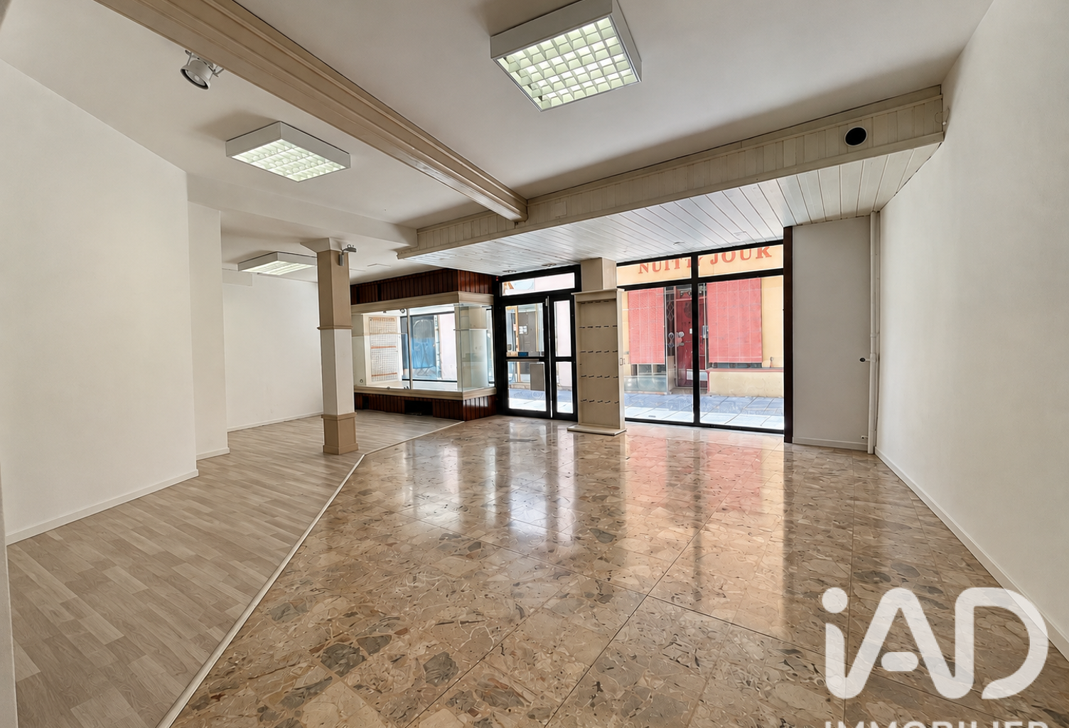 Vente Immeuble 69 m&sup2; — photo 1