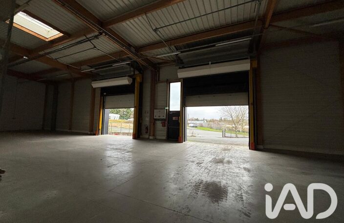 Vente Boutique/Local commercial 3 000 m&sup2; — photo 4