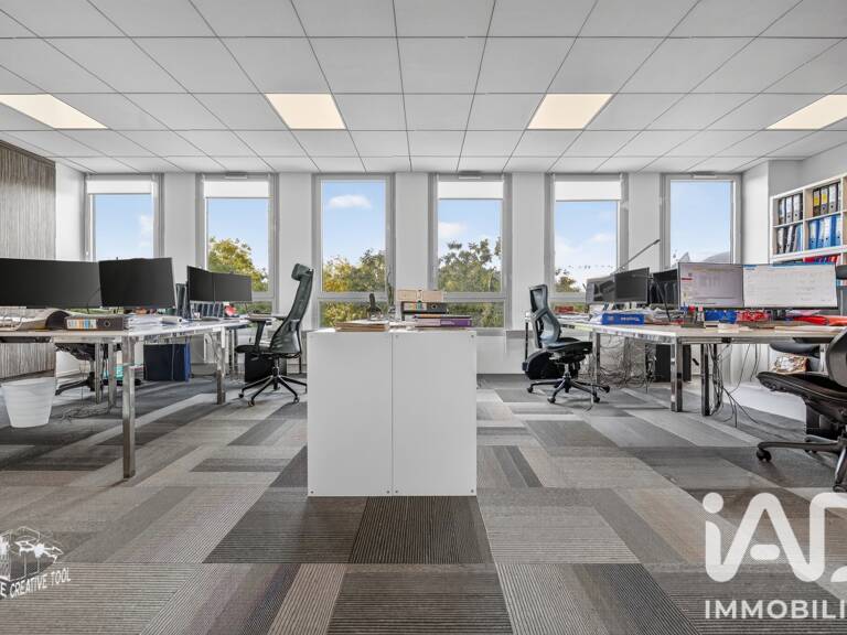 Vente Boutique/Local commercial 122 m&sup2; — photo 1