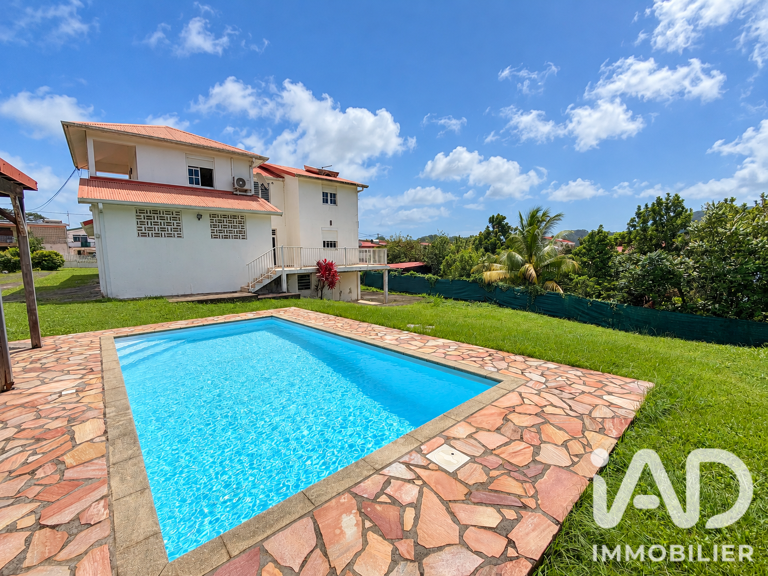 Location Maison/villa 6 pièces — photo 1